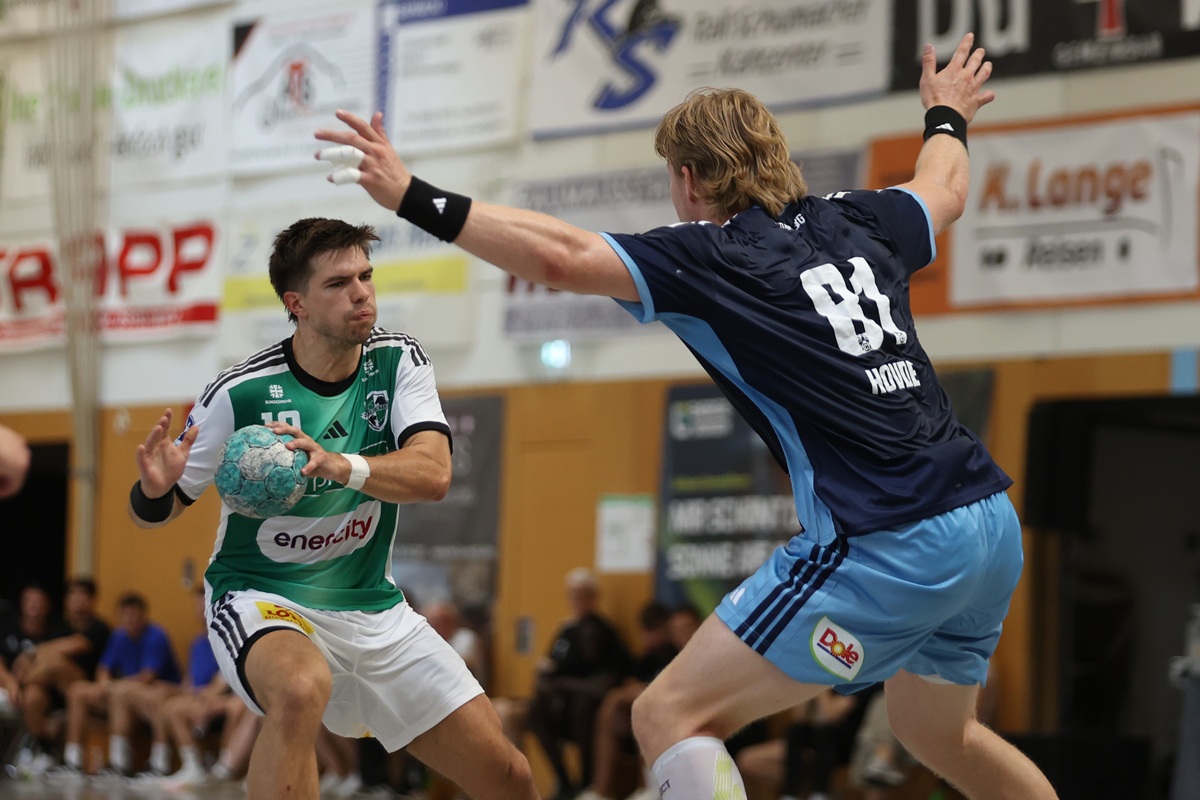 Renars Uscins im Finale gegen den HC Hamburg